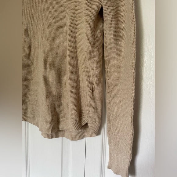 Waffle Turtleneck Pullover - Picture 5 of 8